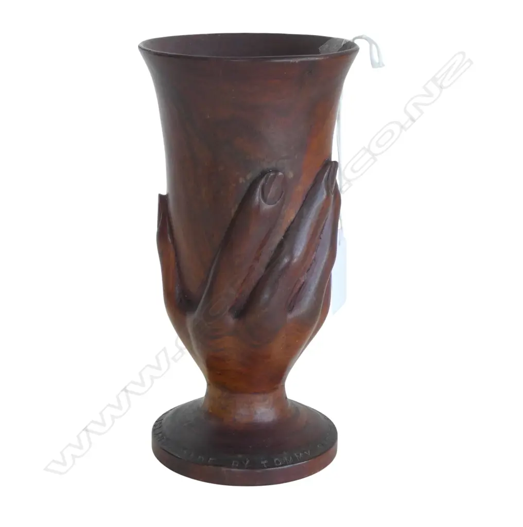 PITCAIRN HAND VASE, 'SOUVENIR FROM PITCAIRN ISLAND. MADE BY TOMMY WARREN' H.180mm Image 1++