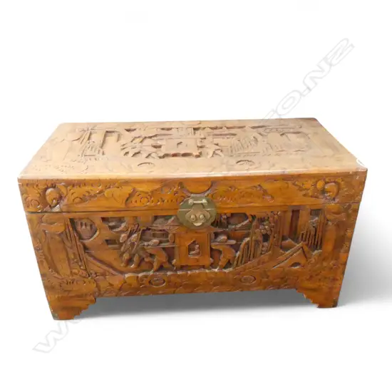 CAMPHOR CHEST W.880mm