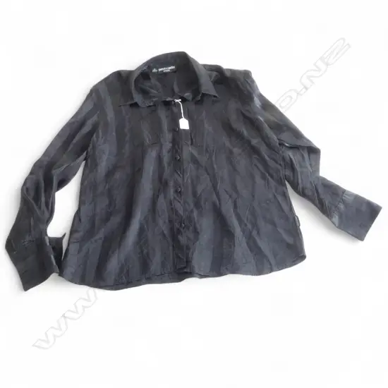 VINTAGE PIERRE CARDIN BLACK SILK ? JACKET SHIRT striped. Size 16 made in NZ. Labelled