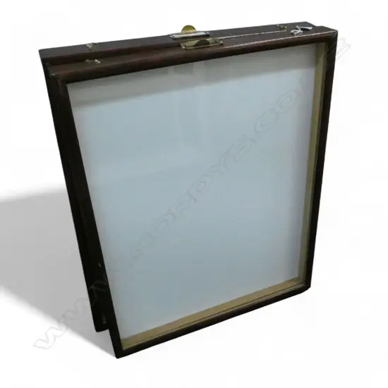 2 BUTTERFLY SPECIMEN CASES 610x60x750mm