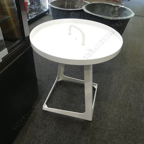 WHITE METAL SIDE TABLE 'BUENOS' SPAIN H.560mm, 500mm dia