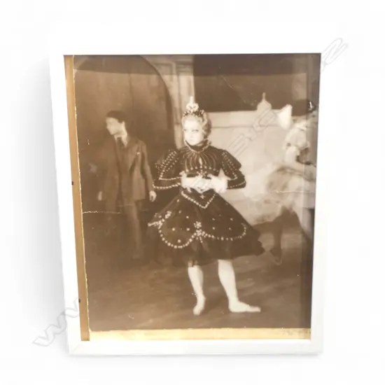 B/W PHOTOGRAH DANCER from ballet 'The Hundred Kisses' Covent Gdn 1935 by Nijinska, 340 x 260mm