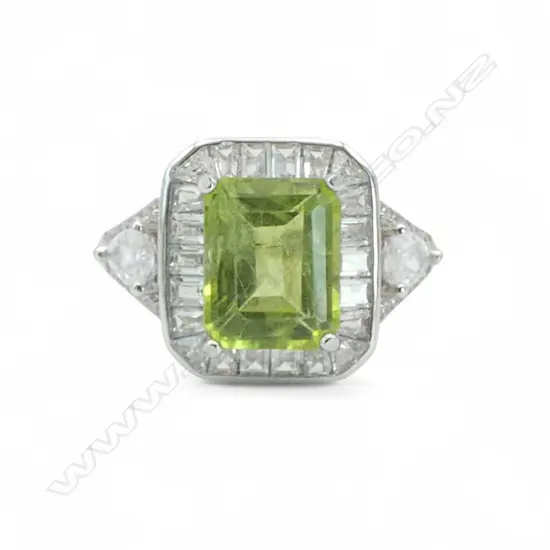PERIDOT SET SILVER RING, AIG REPORT, adjustable size