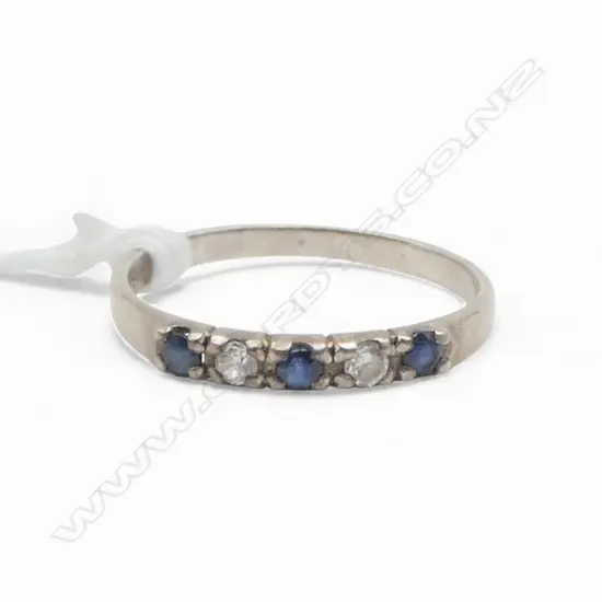 SILVER SAPPHIRE AND CZ RING SIZE M