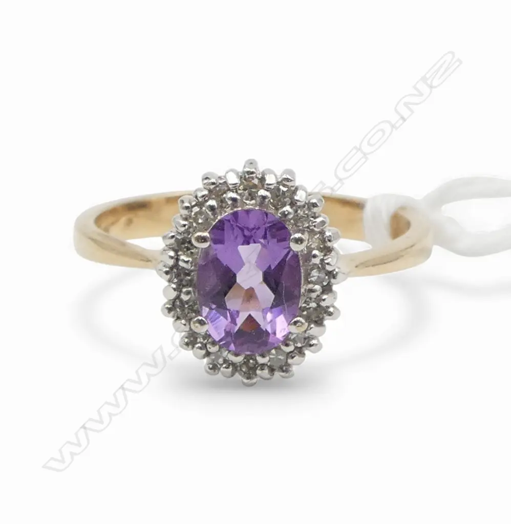 9CT RING, AMETHYST & DIAMOND 2.9gms SIZE P Image 1++