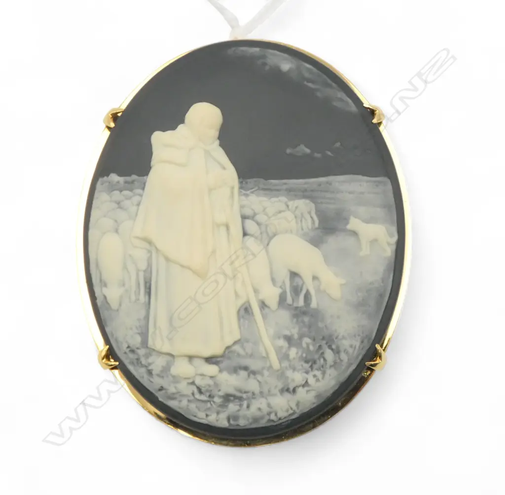 LGE GILT FRAMED & BISQUE PENDANT / BROOCH shepherdess at night H.60mm  Image 1++