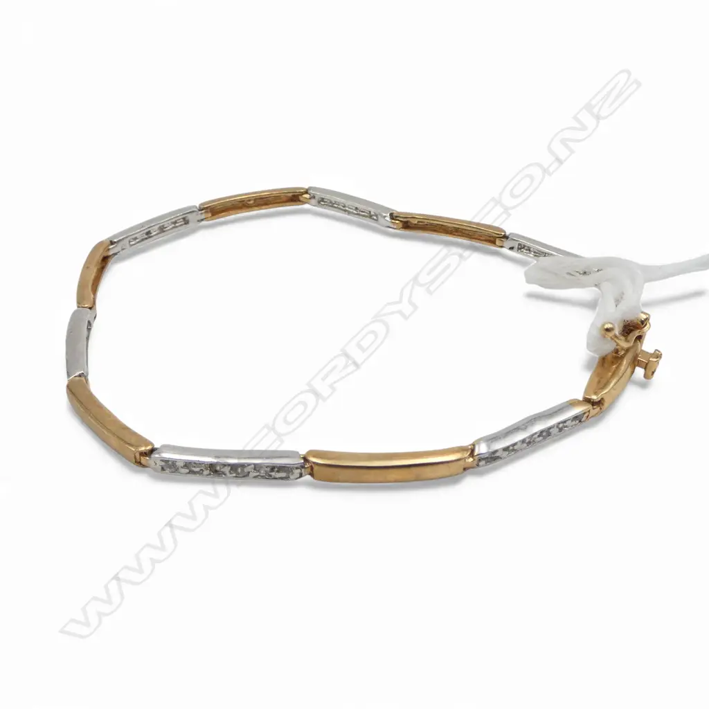 WHITE & YELLOW GOLD PLATED  BRACELET Image 1++