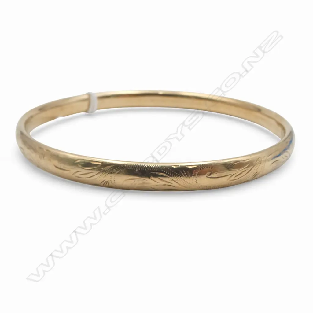 9ct BANGLE, 9.48gms DENT Image 1++
