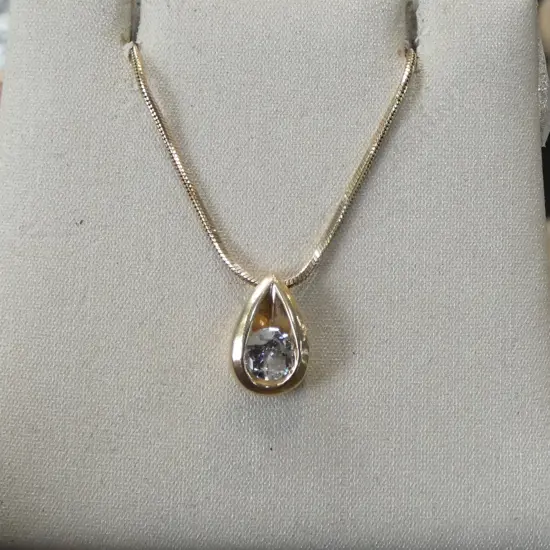 14ct GOLD snake link NECK CHAIN L. 50cm with 9ct GOLD & DIAMOND PENDANT 5gms