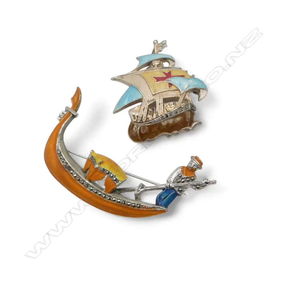 2 VINTAGE ENAMELLED BROOCHES: Galleon probably silver + gondola probably plated  Image 1++
