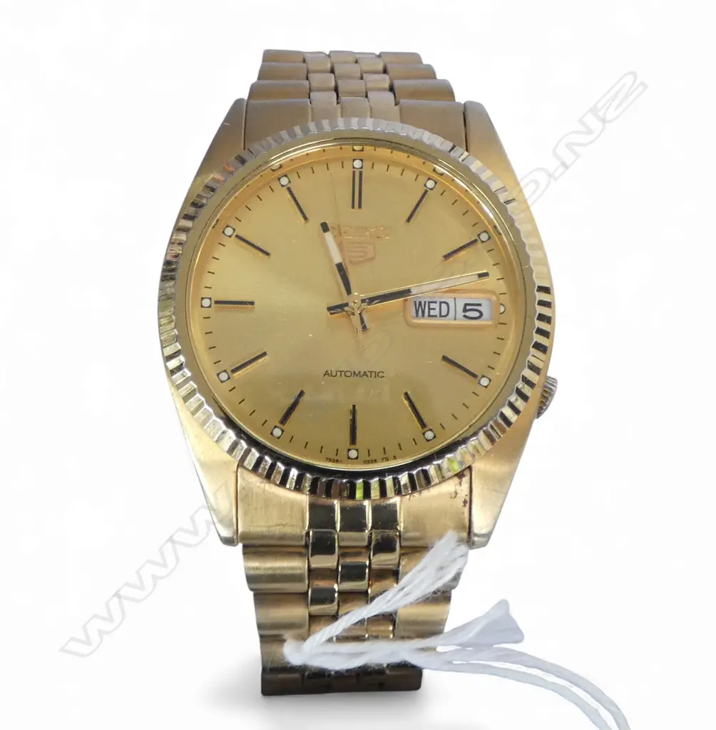 SEIKO GP GENTS WRIST WATCH, BOXED Image 1++