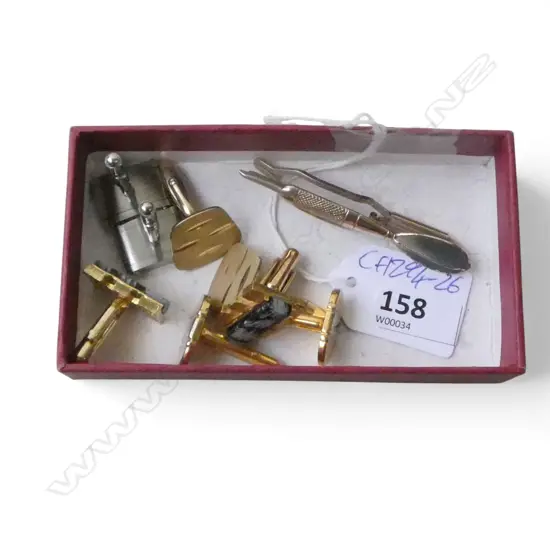 4 PRS CUFFLINKS + DART FORM CLIP