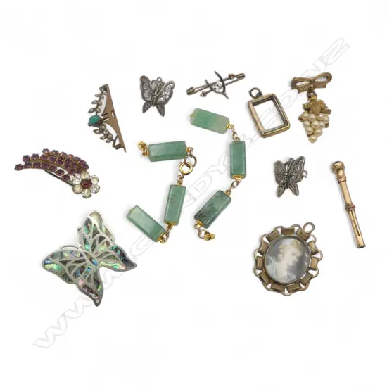BAG OF JEWELLERY: silver & paua butterfly + brooches + propelling pencil etc bracelet a.f