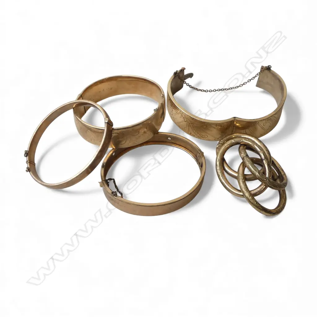 4 GOLD PLATED METAL CORE BRACELETS & BROOCH, 3 FAULTED Image 1++