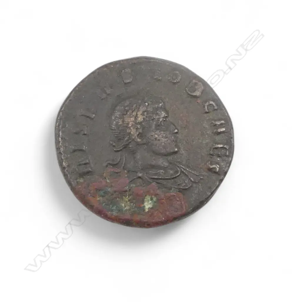 ROMAN COIN - CRISPUS 317-326 Ae 3 Image 1++