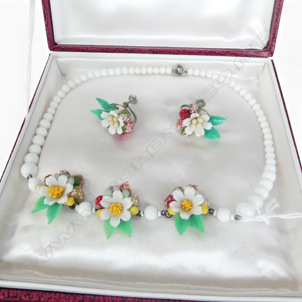 VINTAGE WEST GERMAN COSTUME NECKLACE floral & fruit - some faults. In box labelled Du Barry Image 1++