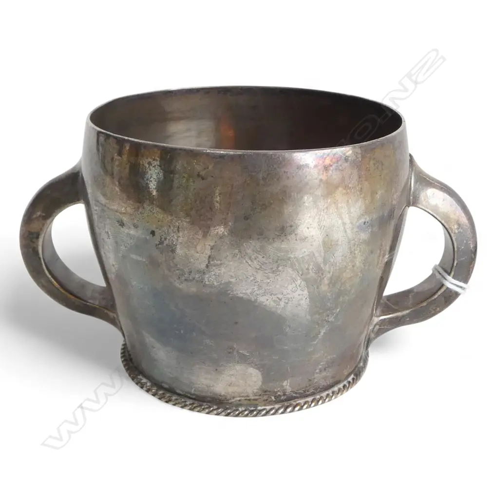 STG SILVER LOVING CUP, DUBLIN 1902 H.70mm 183gms Image 1++