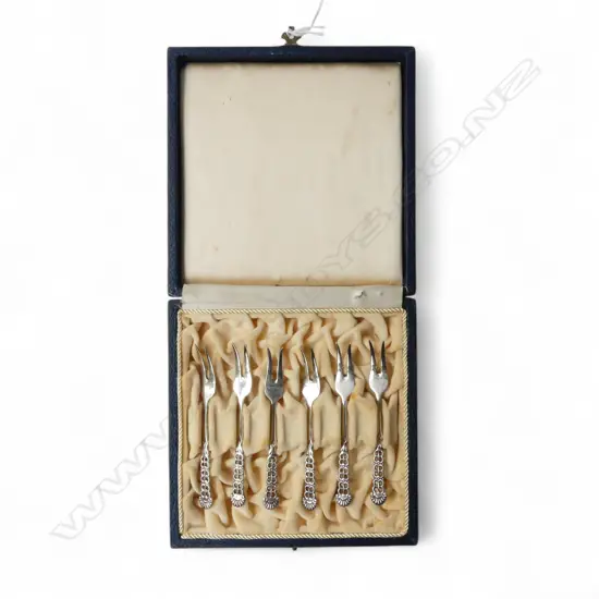 STG SILVER 'NORWAY' 6 PCE PICKLE/OYSTER FORK SET 41gms