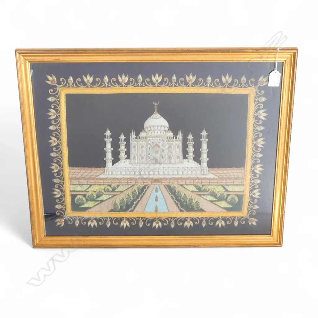 FRAMED EMBROIDERED IMAGE OF THE TAJ MAHAL 420x560mm Image 1++