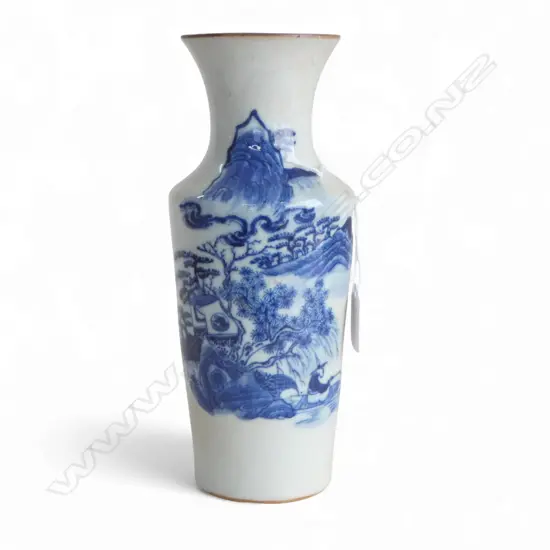 CHINESE B/W VASE, H.250mm