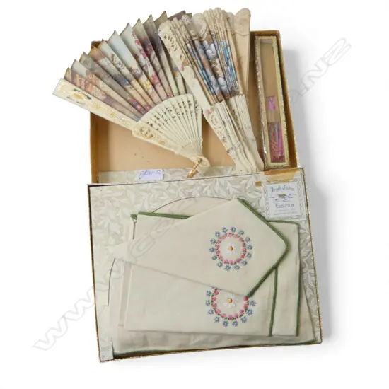 3 VINTAGE FANS + EMBROIDERED LINEN NAPKINS - boxed set etc. 1 fan a.f