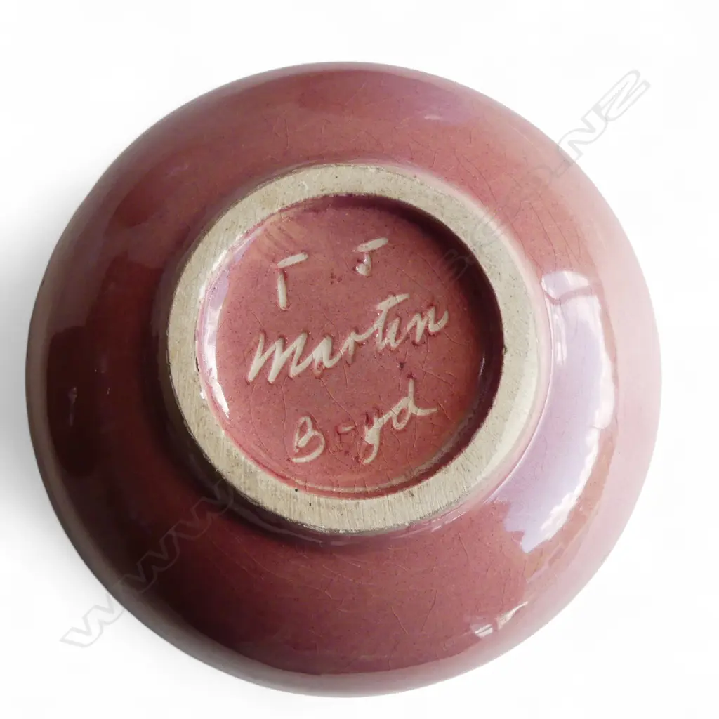 5 AUSTRALIAN MARTIN BOYD BOWLS soft pink with pale aqua interior Dia.100mm. Incised name to base Image 1++