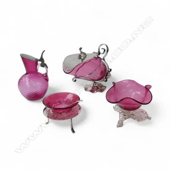 4 PCES CRANBERRY GLASS H.130mm