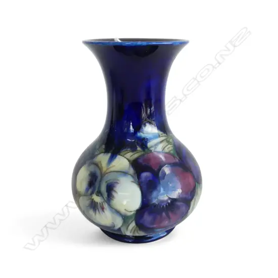 MOORCROFT PANSY VASE H.205mm