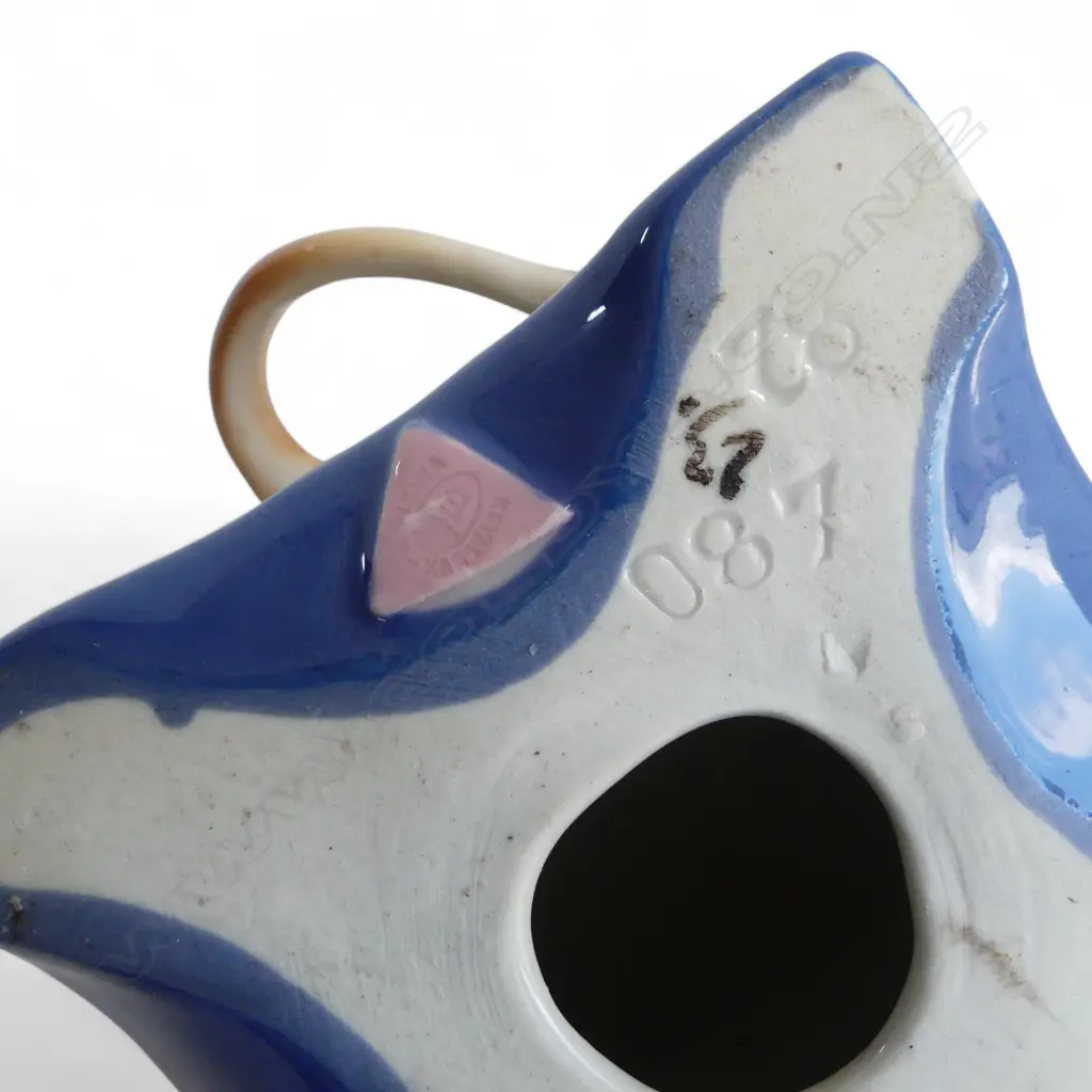 ROYAL DUX PORCELAIN LEOPARD, L.200 x 150mm  Image 1++