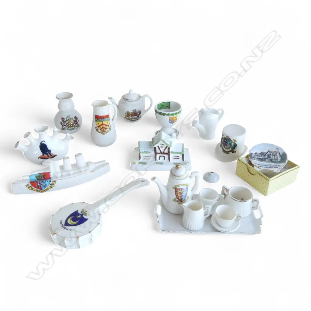 TRAY OF 12PCS SOV CHINA TOP HAT BANJO SHIP L130MM ETC Image 1++