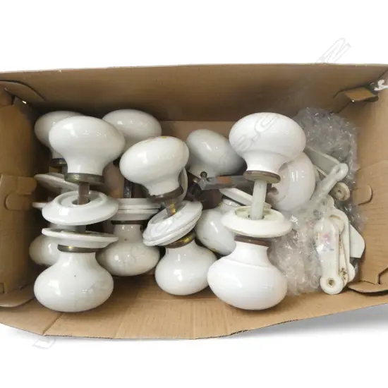 7 NZ MADE CERAMIC DOOR KNOBS + ESCUTCHEON COVERS