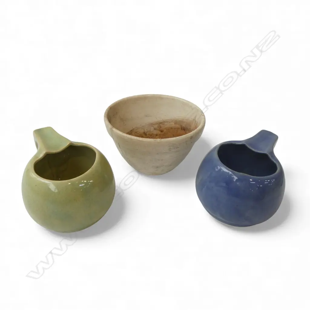 2CROWN LYNN SHAVING MUGS + MIXING BOWL H85mm faults Image 1++