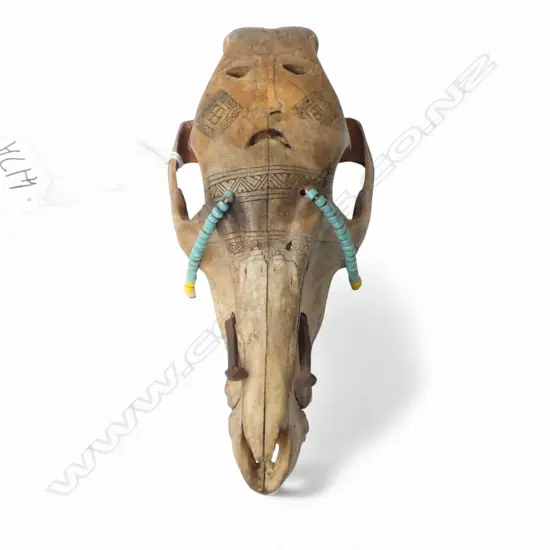 DECORATED ANIMAL SKULL L.180mm
