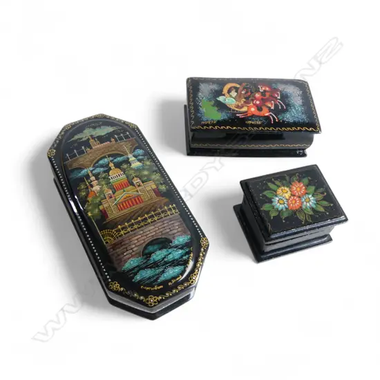 3 RUSSIAN HAND PAINTED BLACK LAQUER BOXES L.125mm