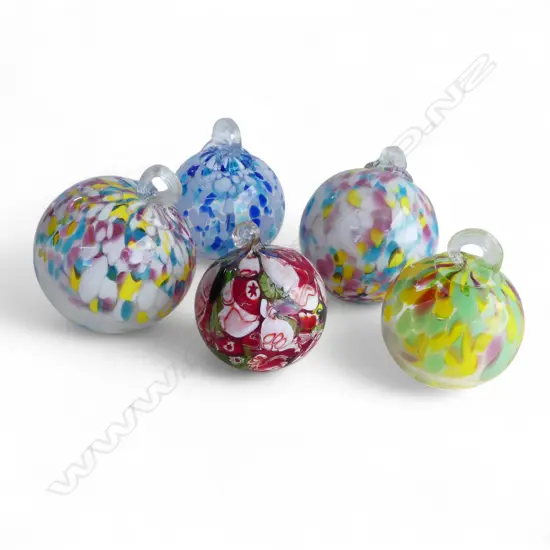 5 ART GLASS BAUBLES 100mm dia