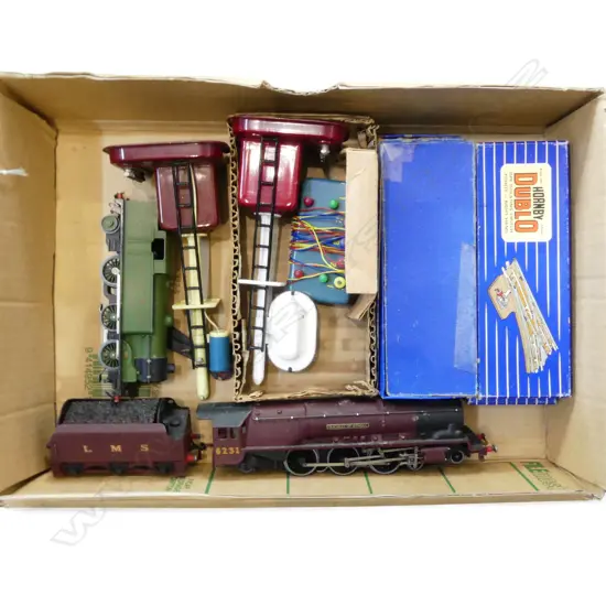 2 HORNBY DUBLO OO GAUGE ENGINE POINTS & 2 SIGNALS