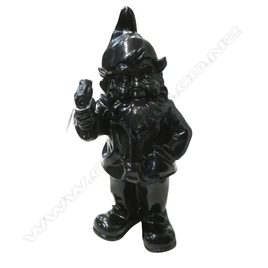 BLACK PLASTIC GNOME w. GUN H.300mm