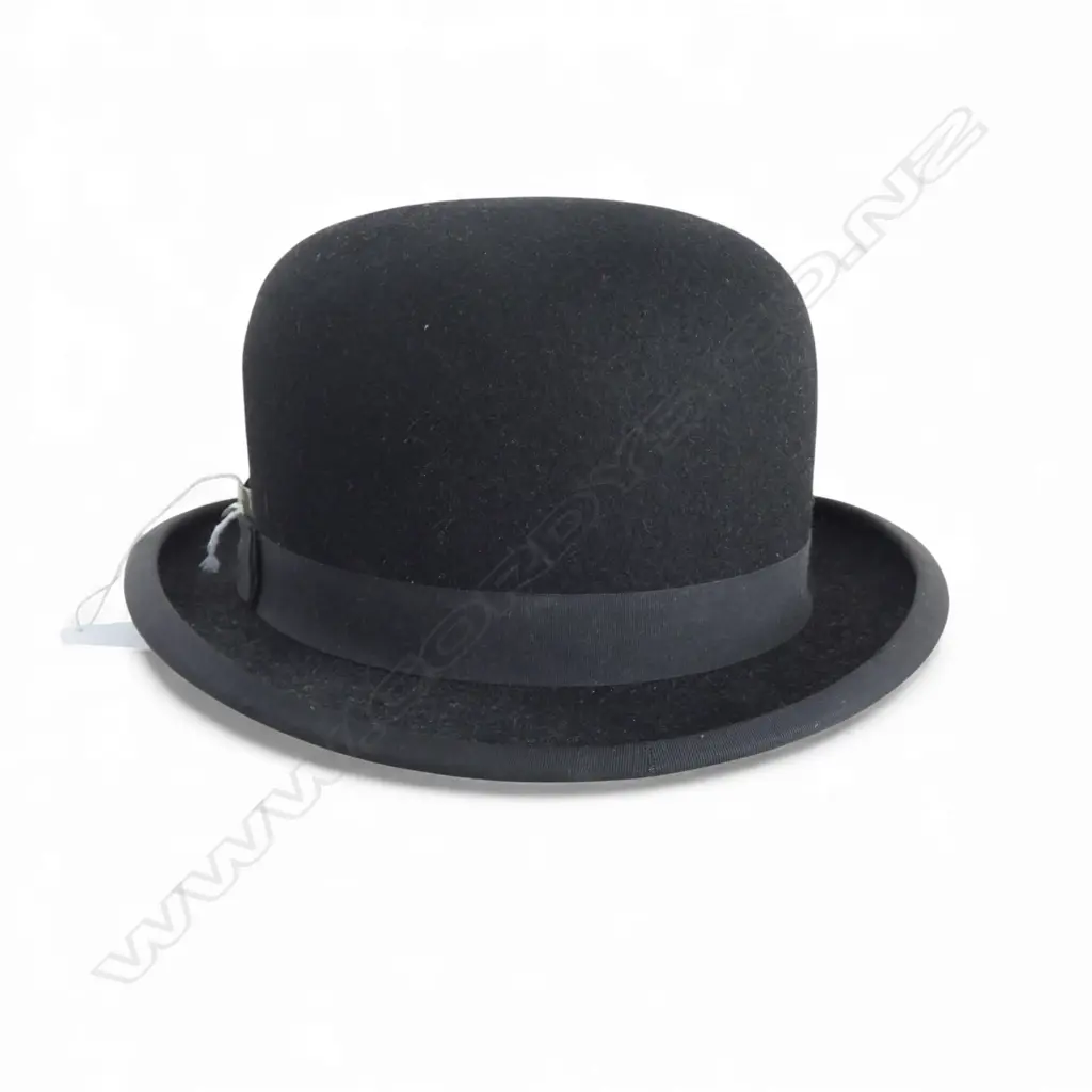 BOWLER HAT large size 59/60 Image 1++