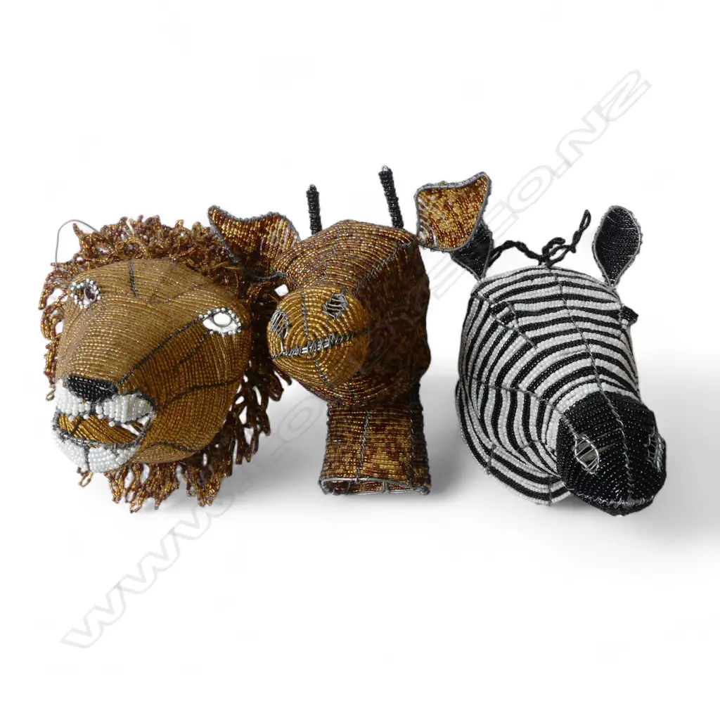 3 AFRICAN BEAD ANIMAL MASKS H.300mm Image 1++