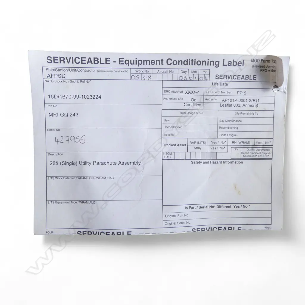 **RTV** PARACHUTE IN CANVAS BAG Image 1++