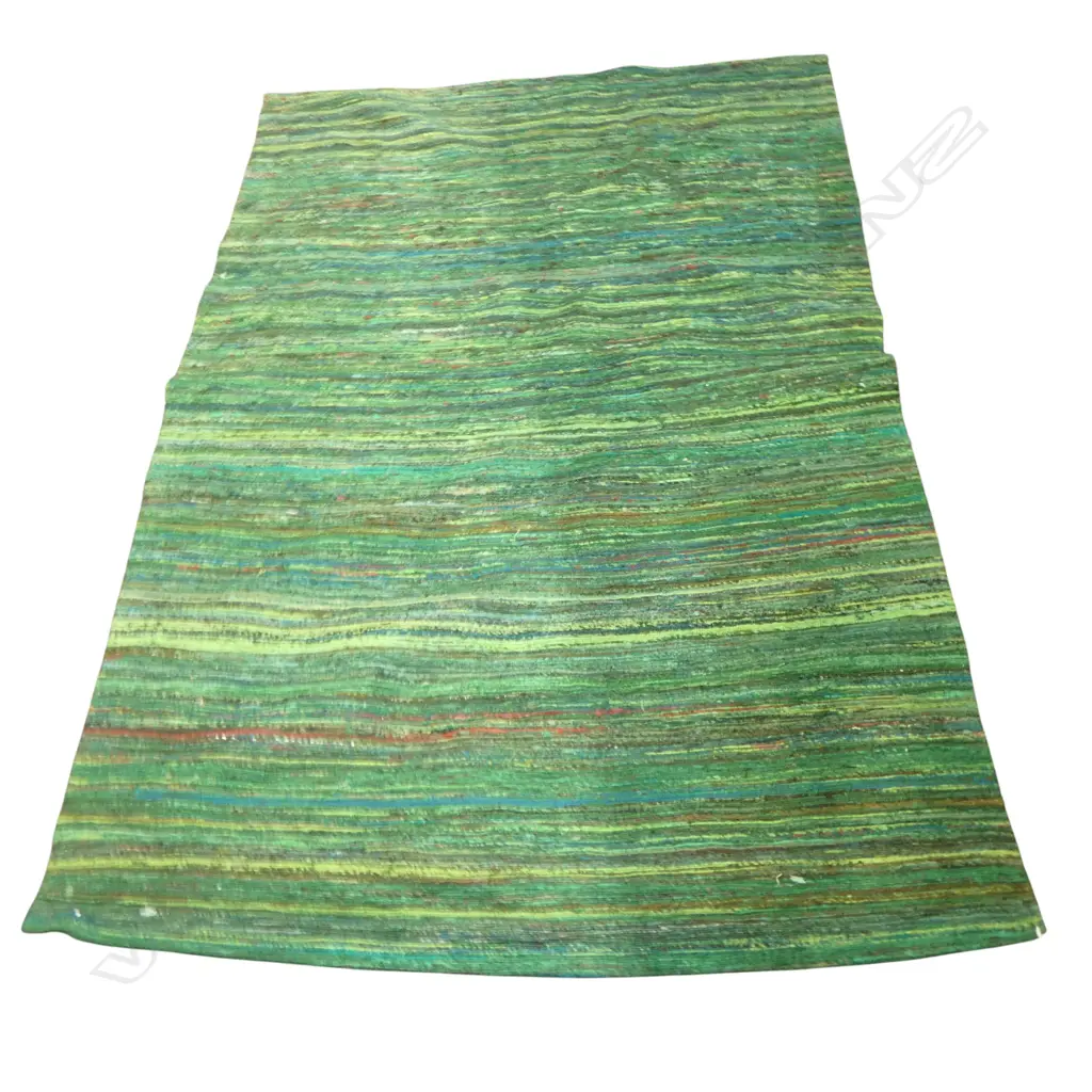 INDIAN HAND WOVEN RECYCLED GREEN SILK RUG 1200x1800mm Image 1++