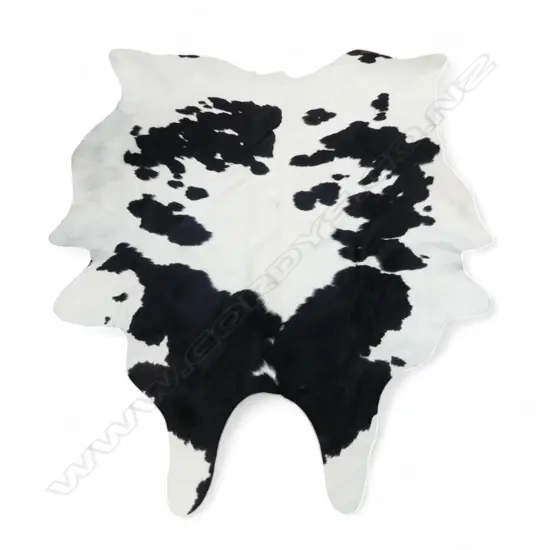 LG COW HIDE RUG 2650x2000mm