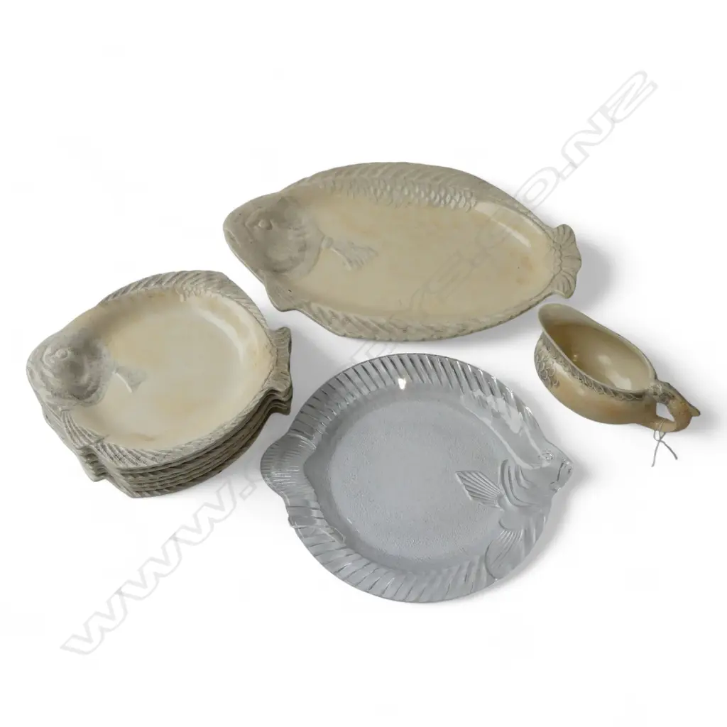 GLASS FISH PLATE & ASST. BURLEIGH WARE FISH CHINA; 8 PLATES, DISH + JUG  Image 1++