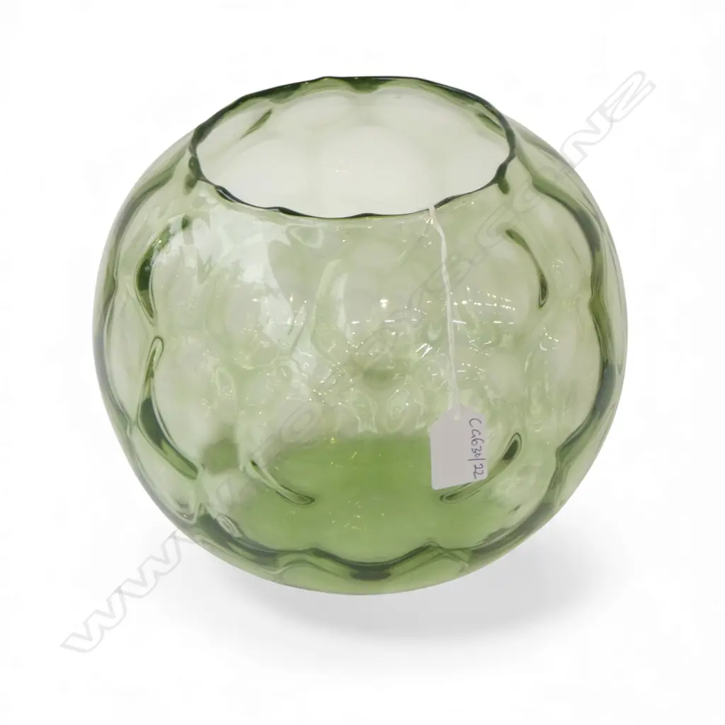 URANIUM GLASS FISH BOWL - MADE IN BELGIUM H.200mm Image 1++