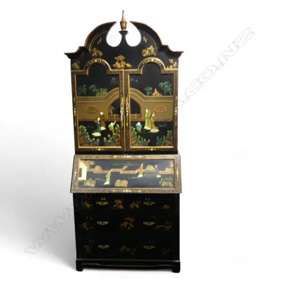 GEORGIAN STYLE CABINET w. CHINOISERIE DECORATION 965x440x2300mm