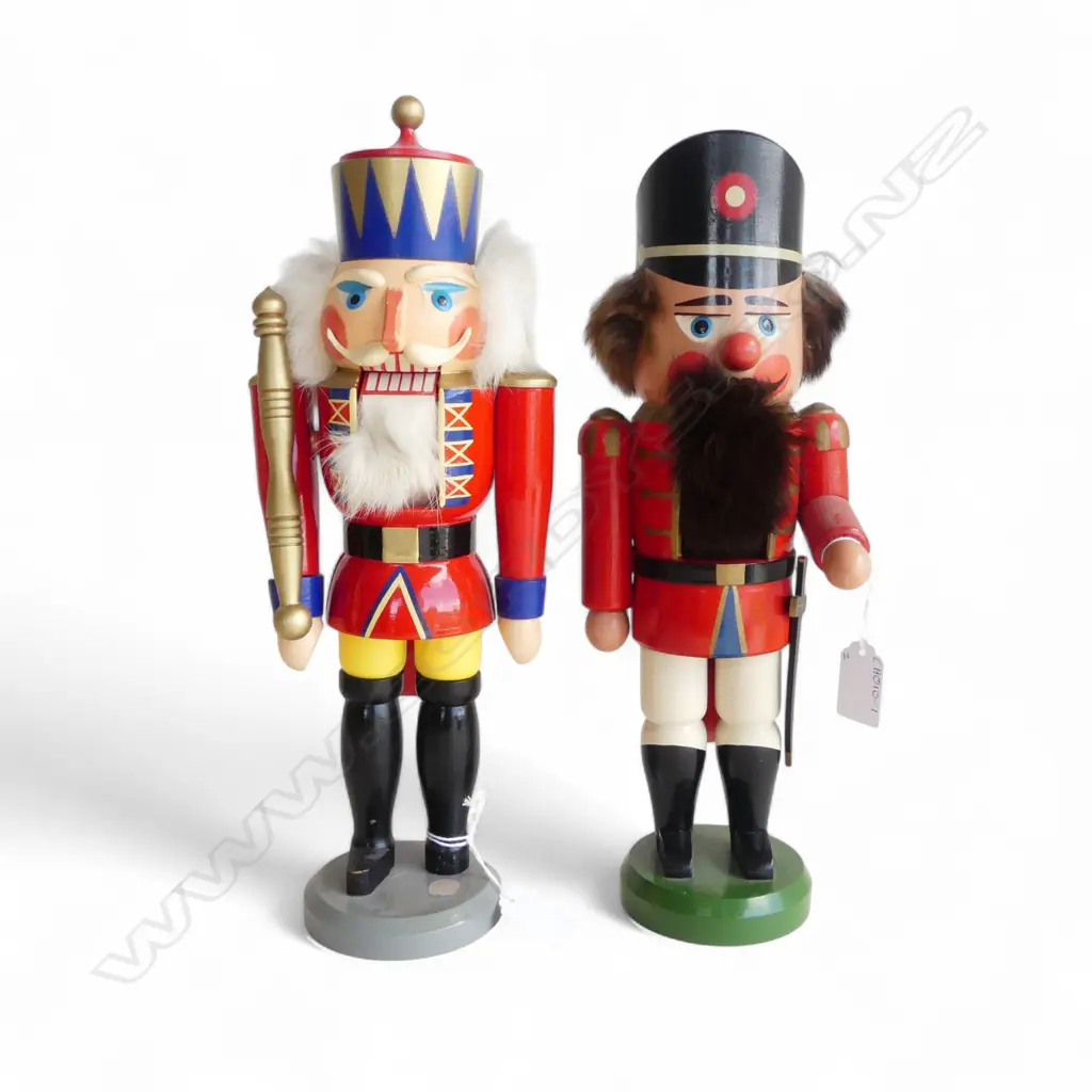 2 VINTAGE GDR NUTCRACKERS H.340mm Image 1++