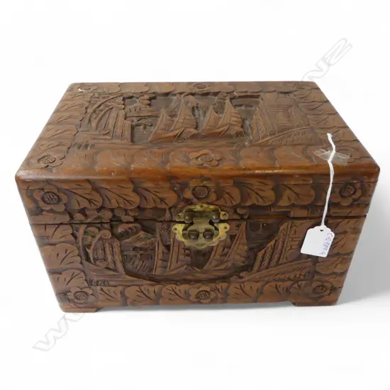 CARVED CAMPHOR WOOD BOX 310x200x180mm