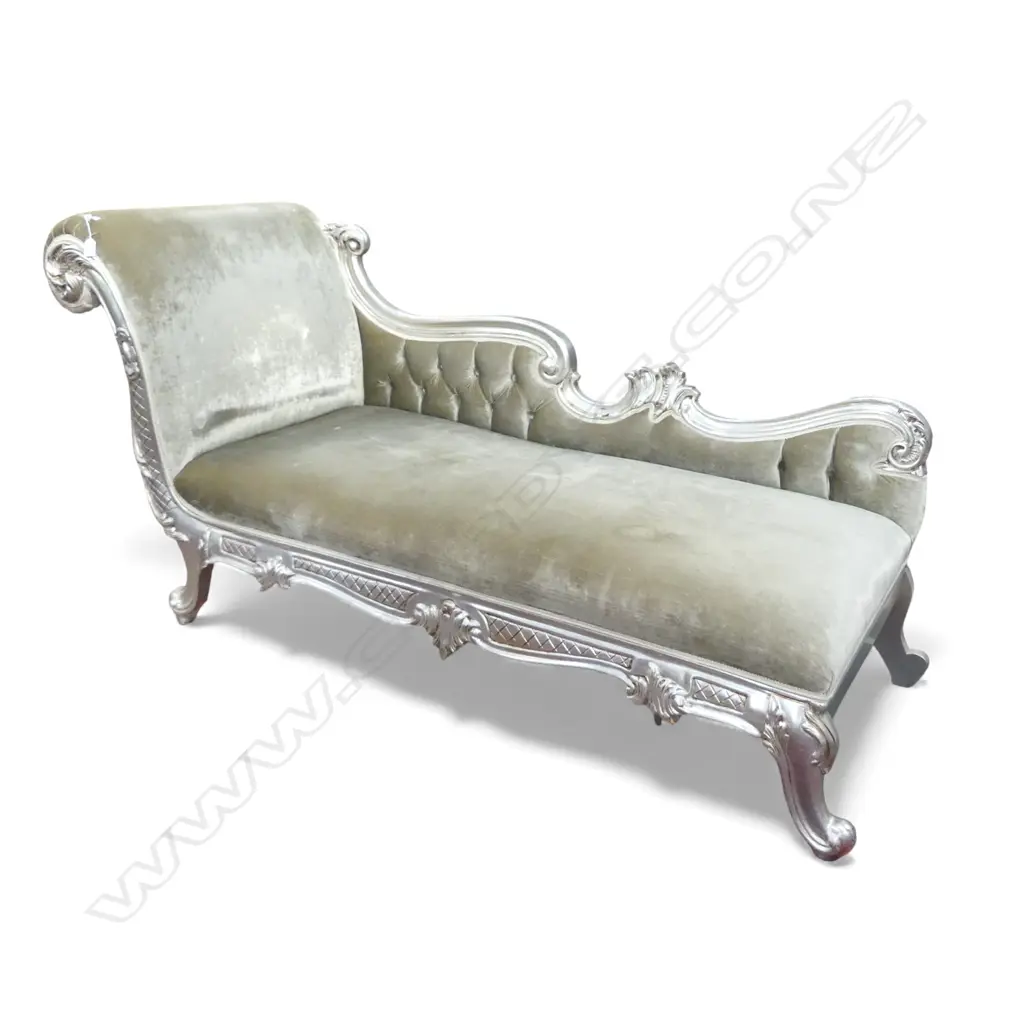 VICTORIAN STYLE CHAISE LONGUE WITH SILVER VELVET UPHOLSTERY 1650 X 720 X 850mm Image 1++