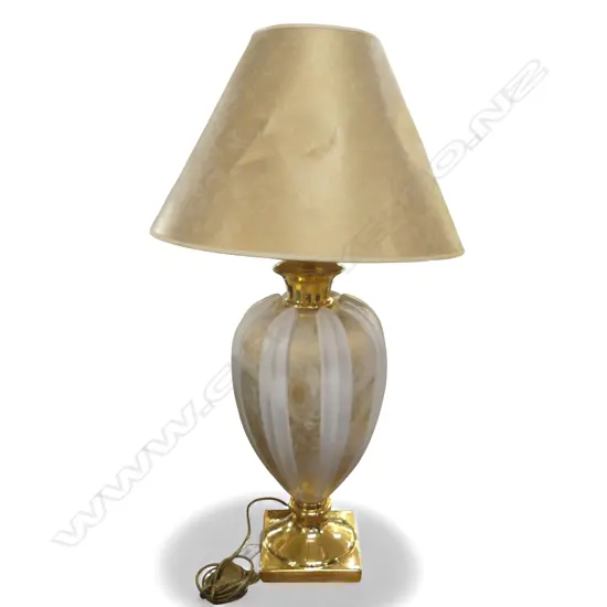 ITALIAN TABLE LAMP 