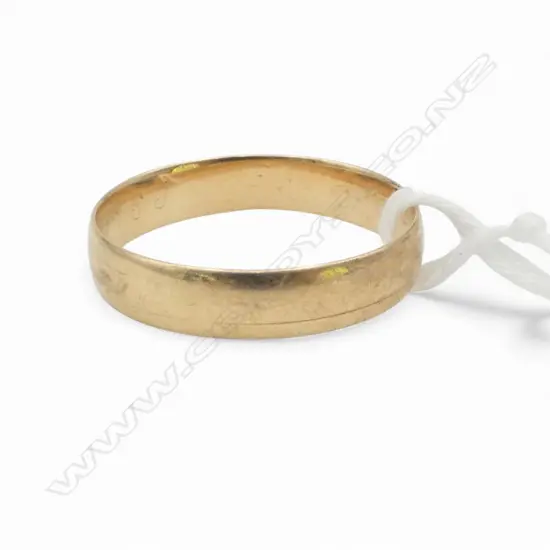 9ct GOLD PLAIN BAND HALF HOOP RING 2.7gms size T1/2